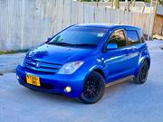 Toyota IST 2005 Blue for sale