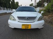 Toyota Harrier 2004 Pearl for sale