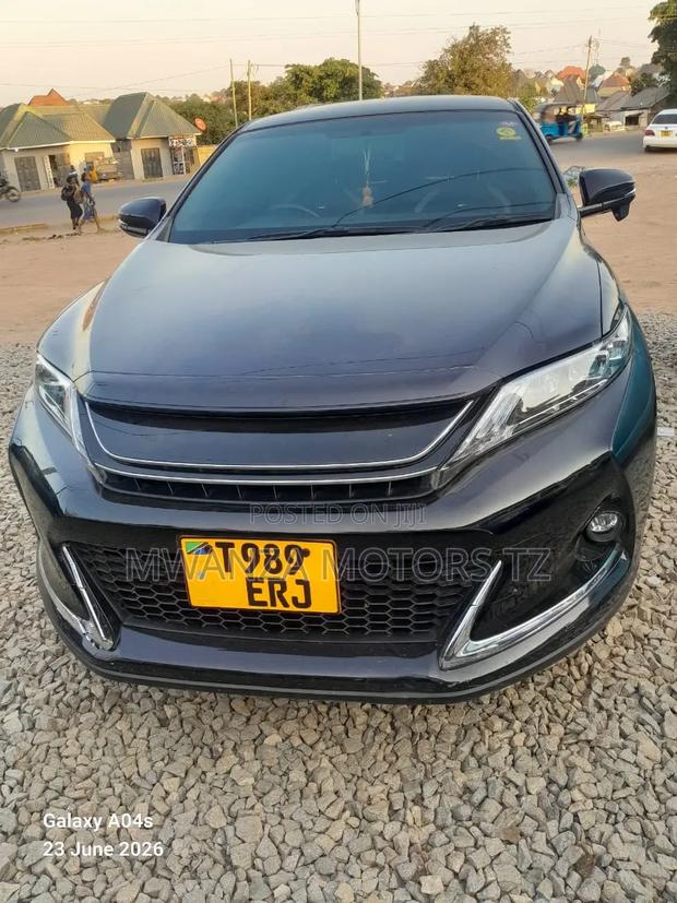 Toyota Harrier 2016 Gray