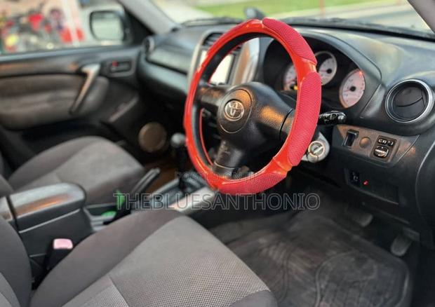 Toyota RAV4 2005 Black