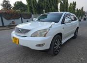 Toyota Harrier 2004 White for sale