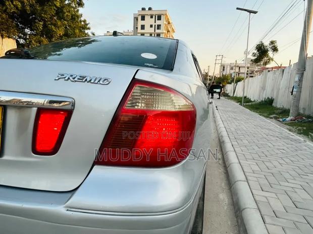 Toyota Premio 2003 Silver
