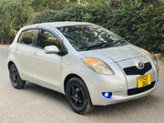 Toyota Vitz 2006 Silver for sale