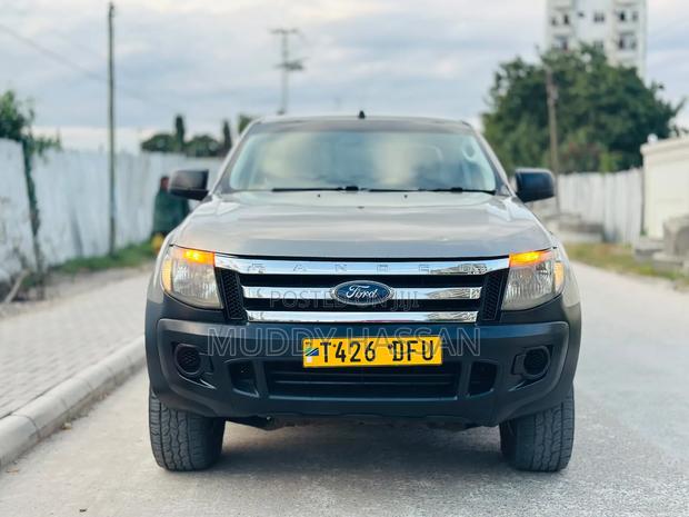 Ford Ranger 2015 Gold