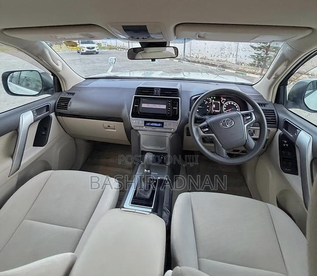 Toyota Land Cruiser Prado 2.8 2020 White