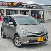 Toyota Ractis 2005 Gray for sale
