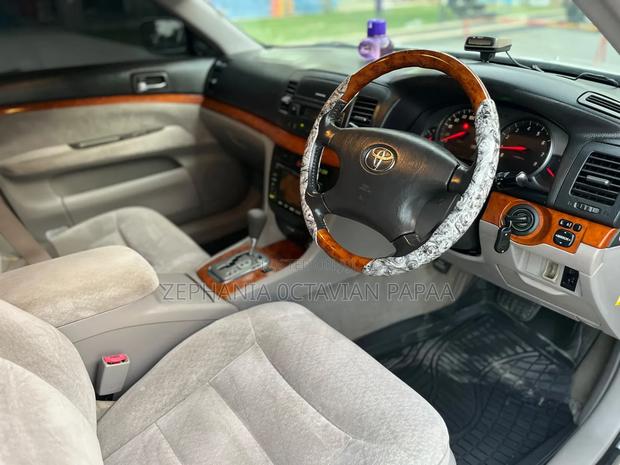 Toyota Mark II 2002 Silver