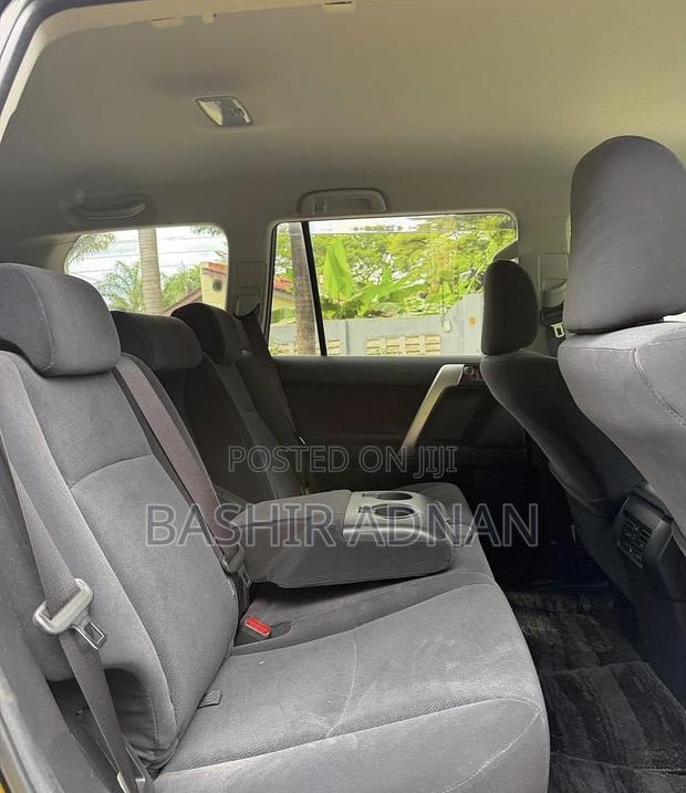 Toyota Land Cruiser Prado 2.8 2019 Black