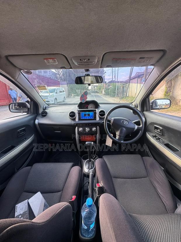 Toyota IST 2004 Black