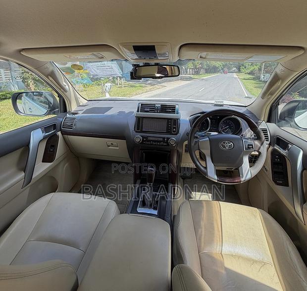 Toyota Land Cruiser Prado 2.8 D-4D 2016 White