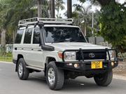 Toyota Land Cruiser 2018 White for sale