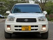 Toyota RAV4 Automatic 2003 White for sale