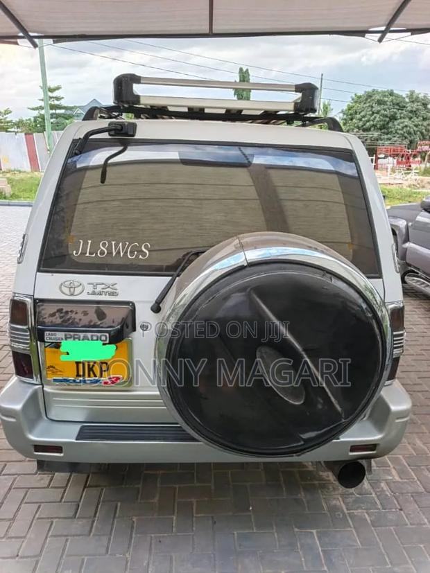 Toyota Land Cruiser Prado 2003 White