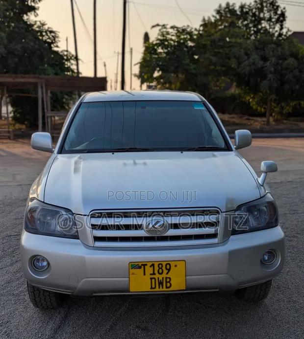 Toyota Kluger 2006 Silver