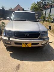 Toyota Land Cruiser 2006 Beige for sale