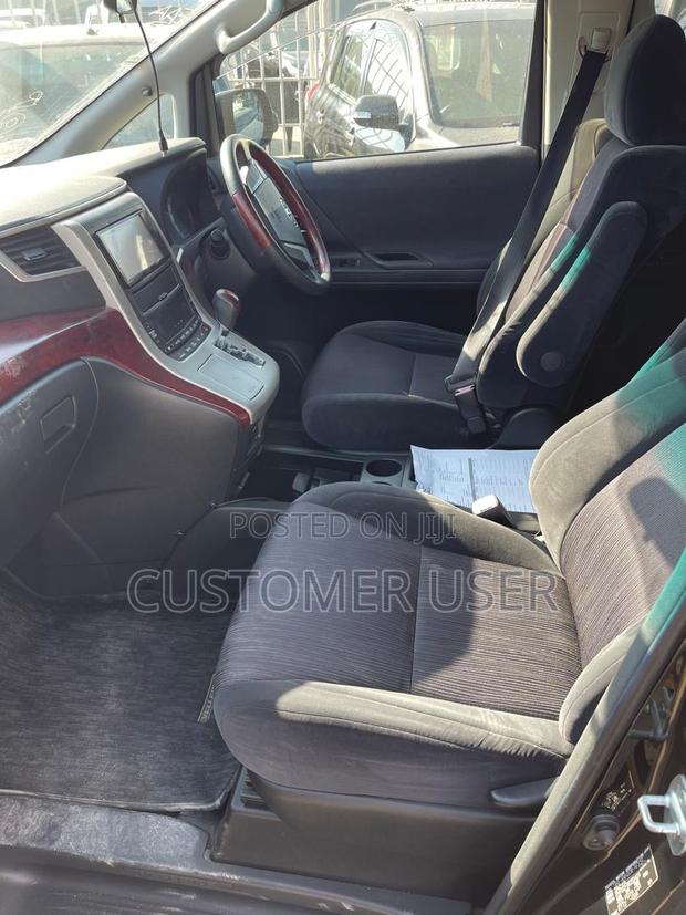 Toyota Alphard 2006 Black