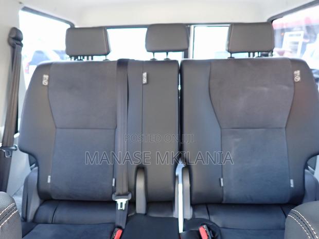 Toyota Land Cruiser 76 Series 2024 White