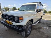 Toyota Land Cruiser 2005 White for sale