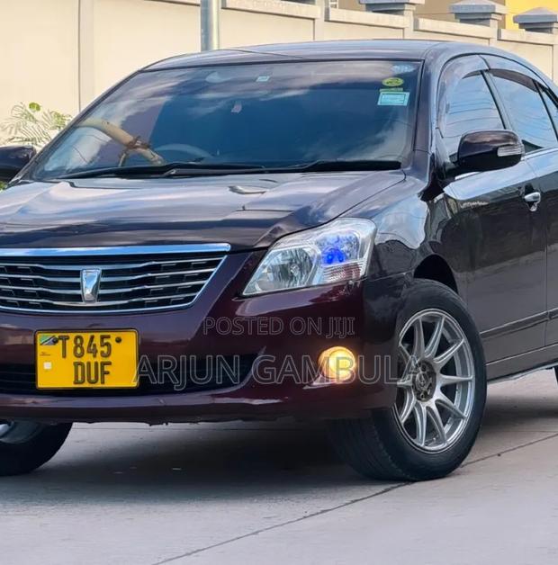Toyota Premio 2008 Red