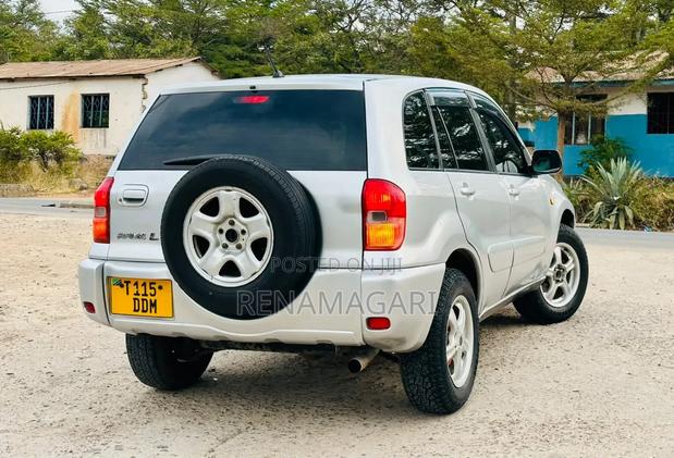 Toyota RAV4 2008 Silver
