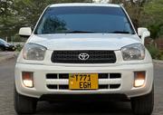 Toyota RAV4 2002 White for sale
