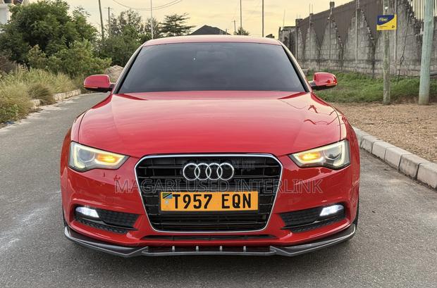 Audi A5 2015 Red