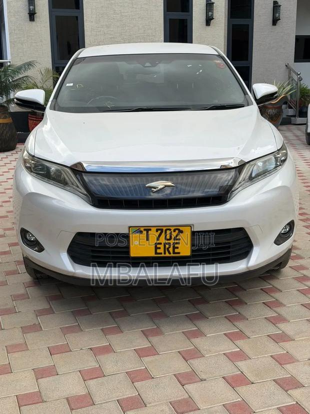 Toyota Harrier 2015 White