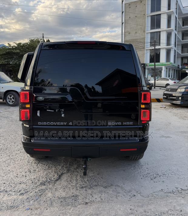 Land Rover Discovery 2014 Black