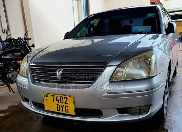 Toyota Premio 2005 Silver