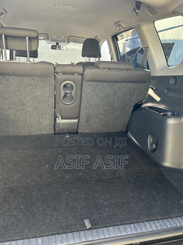Toyota Vanguard 2012 Black