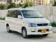 Toyota Noah 2001 White for sale