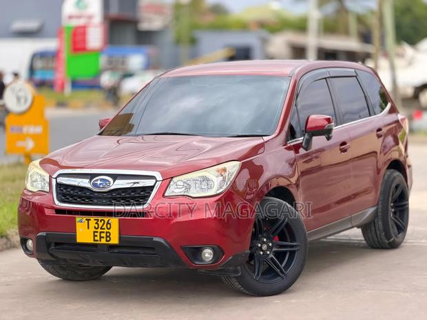 Subaru Forester 2014 Red