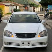 Toyota Crown 2004 White for sale