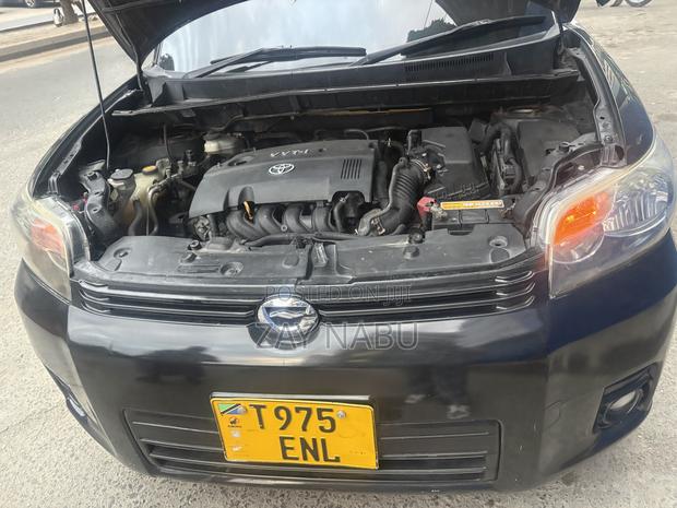 Toyota Corolla Rumion Hatchback 1.5 FWD 2008 Black