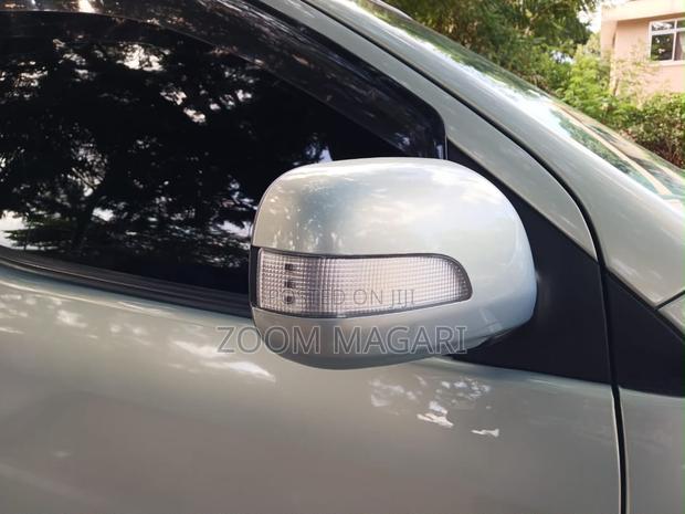 Toyota Raum 2003 Blue