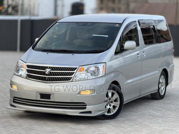 Toyota Alphard 2.4 Petrol FWD 2004 Silver