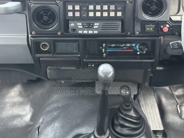 Toyota Land Cruiser 2008 White