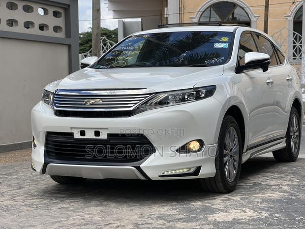 Toyota Harrier 2016 White