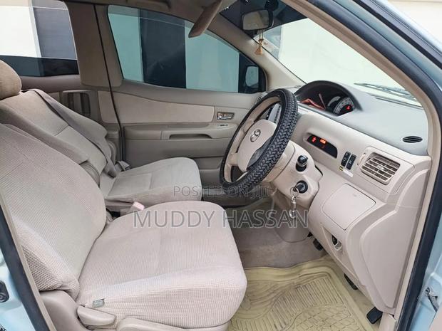 Toyota Raum 2005 Blue