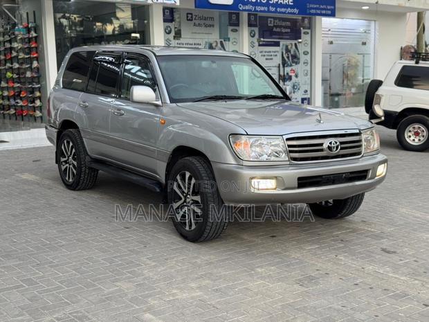Toyota Land Cruiser 100 4.2 TD 2005 Silver