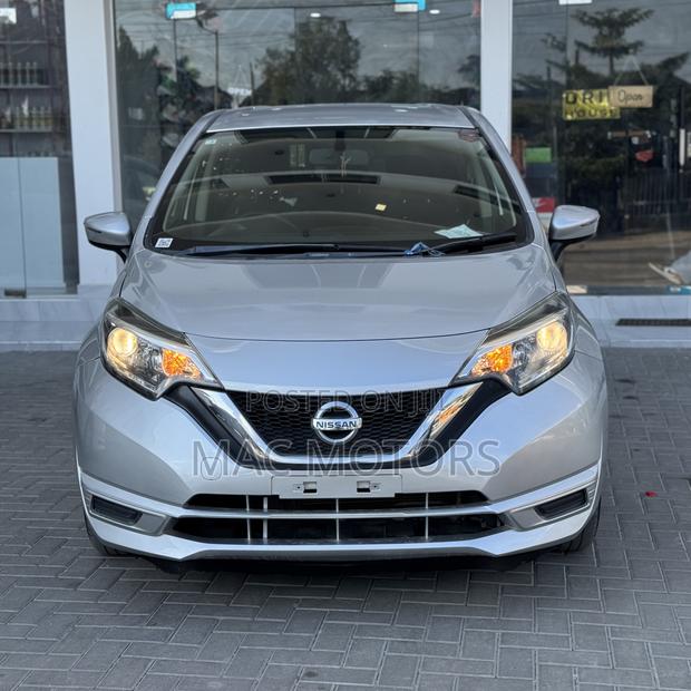 Nissan Note 1.6 Petrol 2017 Silver