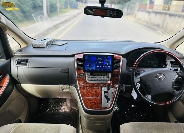 Toyota Alphard 2007 White