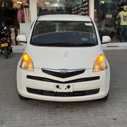 Toyota Ractis 1.5 AWD 2006 White for sale