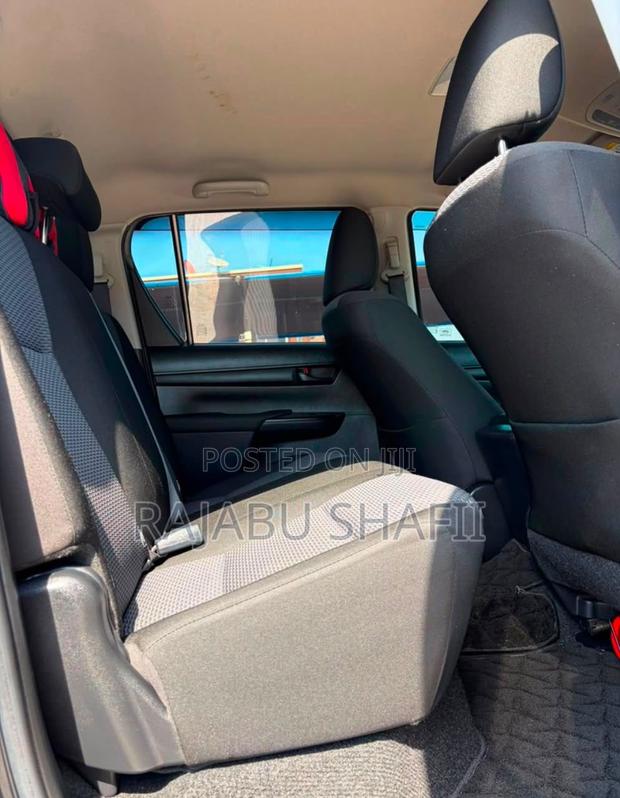 Toyota Hilux Revo Double Cab Deisel 2.8 AWD 2018 Black