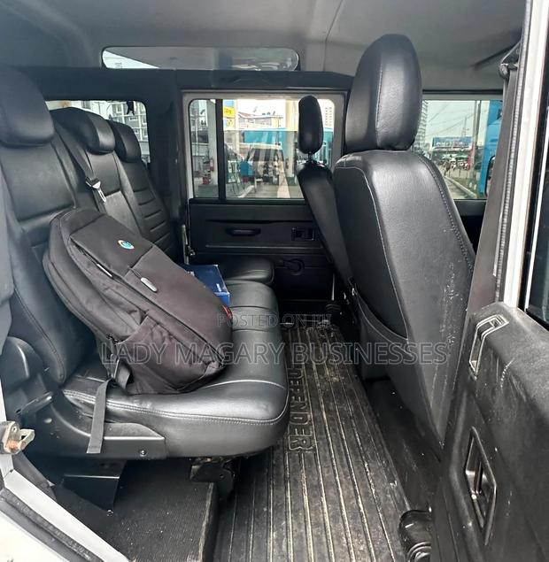 Land Rover Defender 2015 White