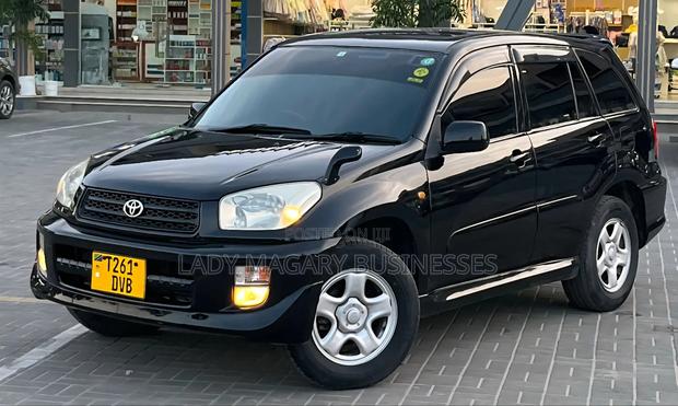 Toyota RAV4 Automatic 2003 Black