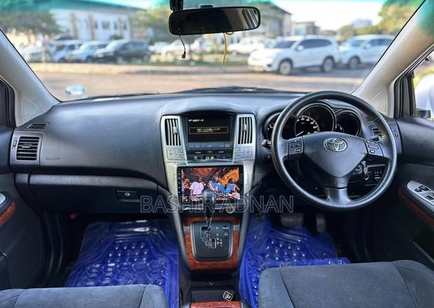 Toyota Harrier 2007 White