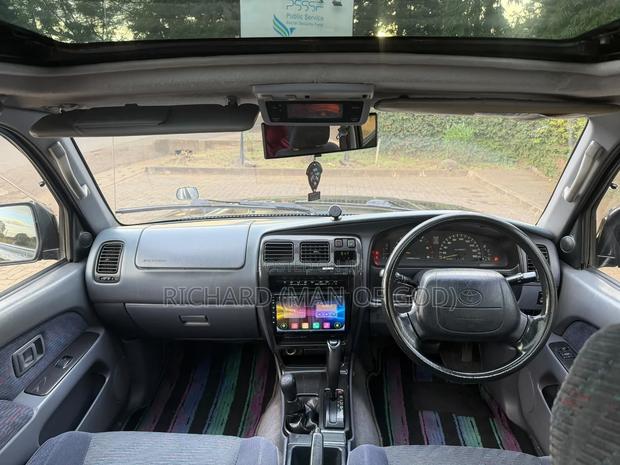 Toyota Hilux Surf 2003 Black