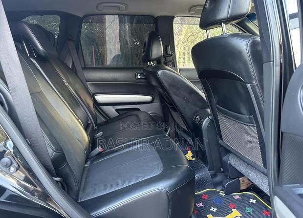 Nissan X-Trail 2.0 Petrol FWD 2013 Black