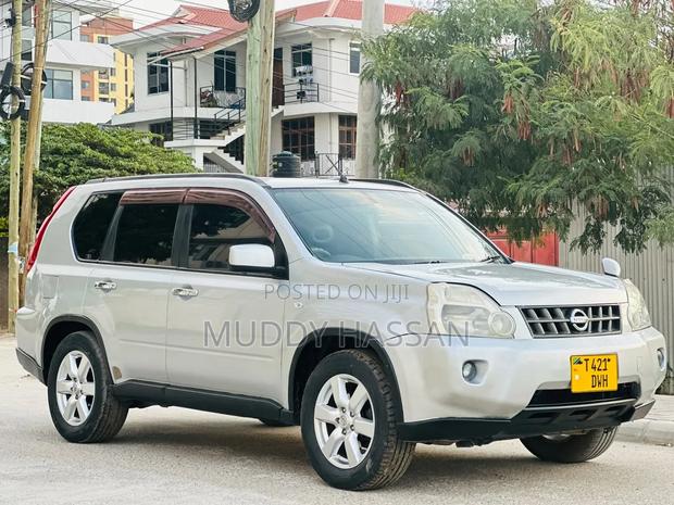 Nissan X-Trail 2009 Silver
